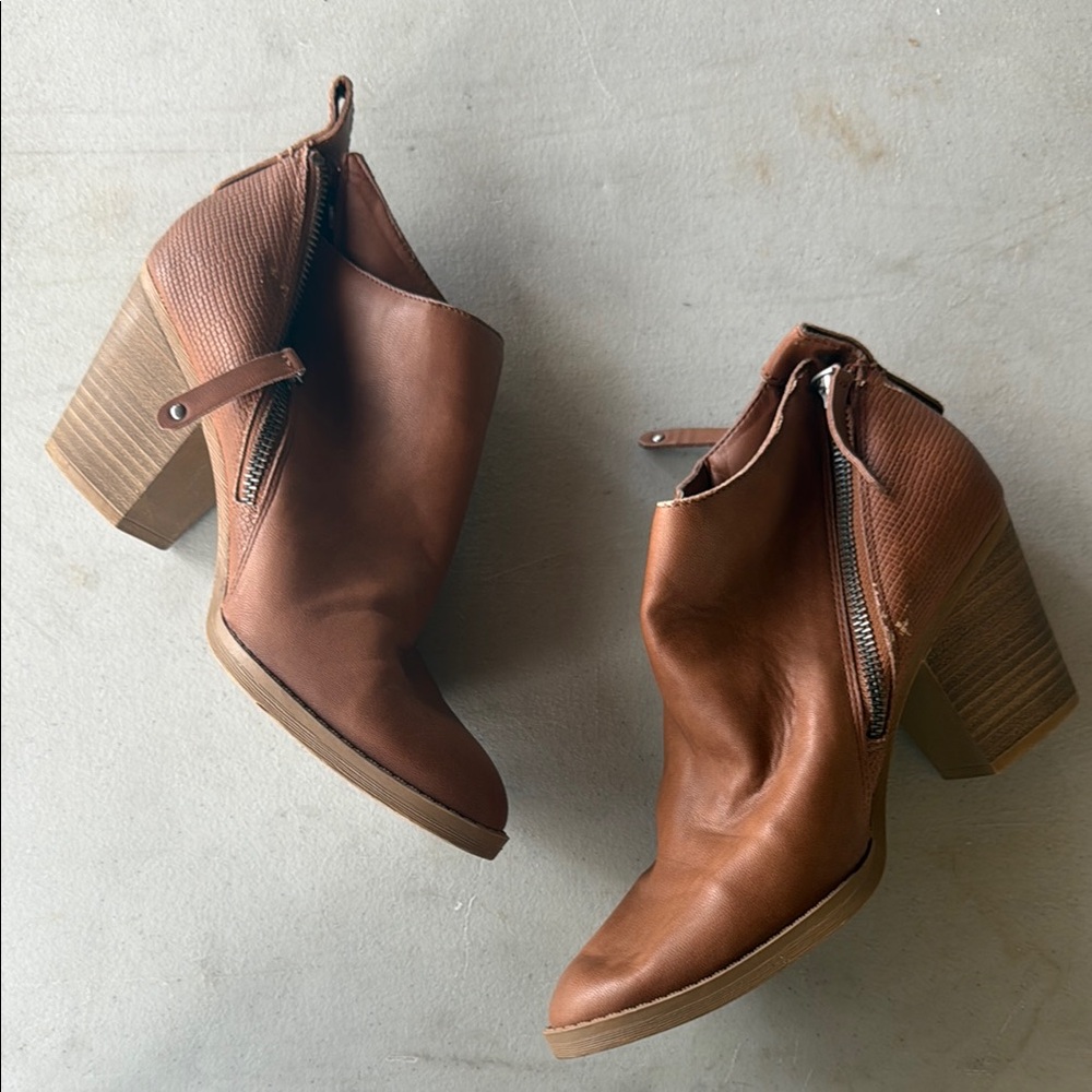 DV by Dolce Vita Brown Ankle Booties with Elastic Panels